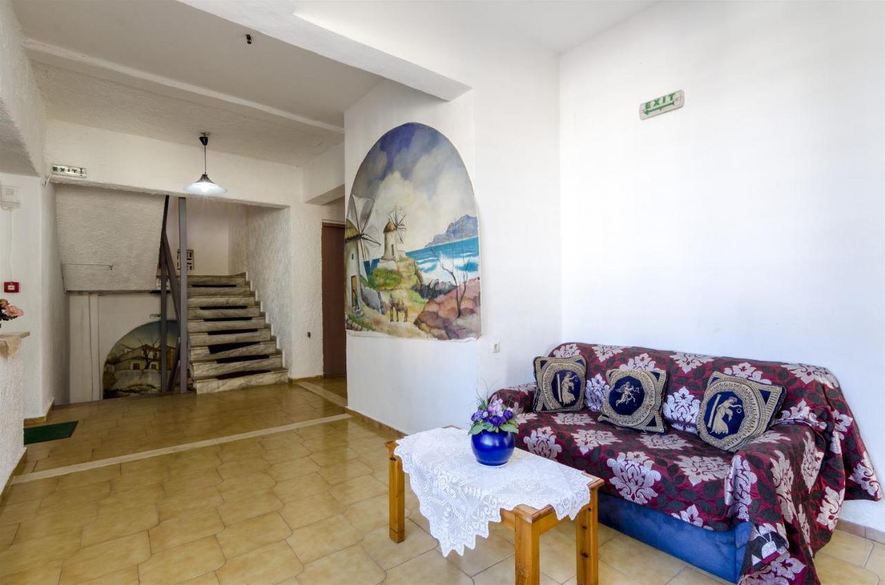 Argo Studios Малиа Экстерьер фото